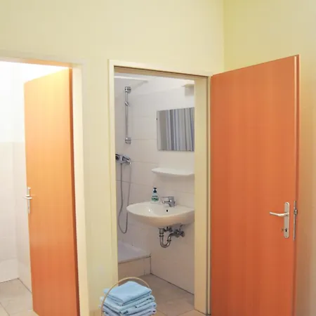 Steinkogler דירה